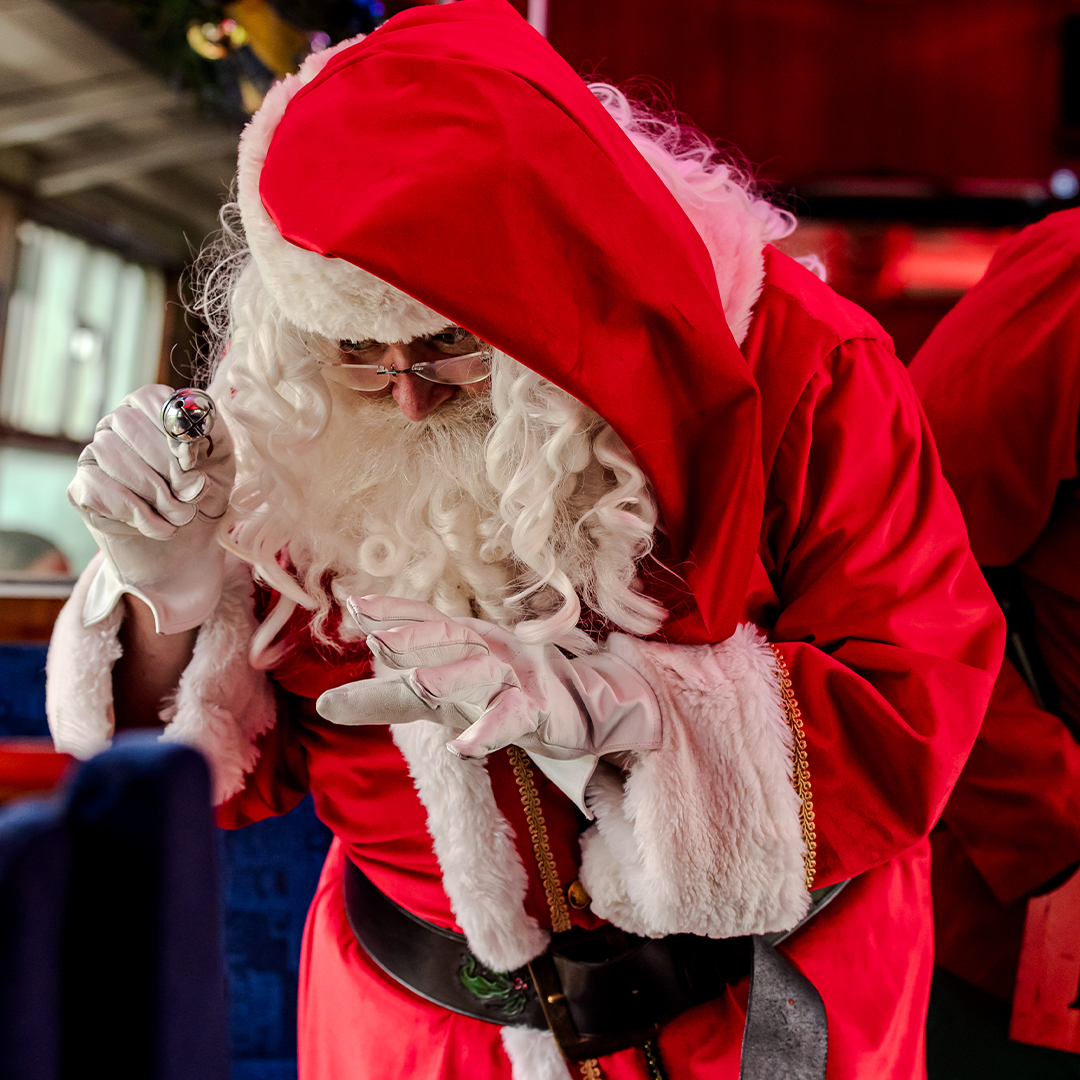 Meet Santa THE POLAR EXPRESS™ Train Ride London
